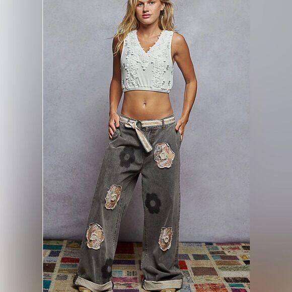 POL Denim - POL NWT Floral Patchwork Rolled-Up Denim Straight Pants Size Large